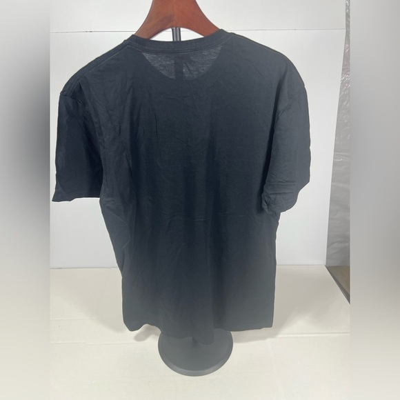 Gildan Black and Yellow Short Sleeve Tee with Cartoon Graphic - bundle and save - Picture 4 of 5